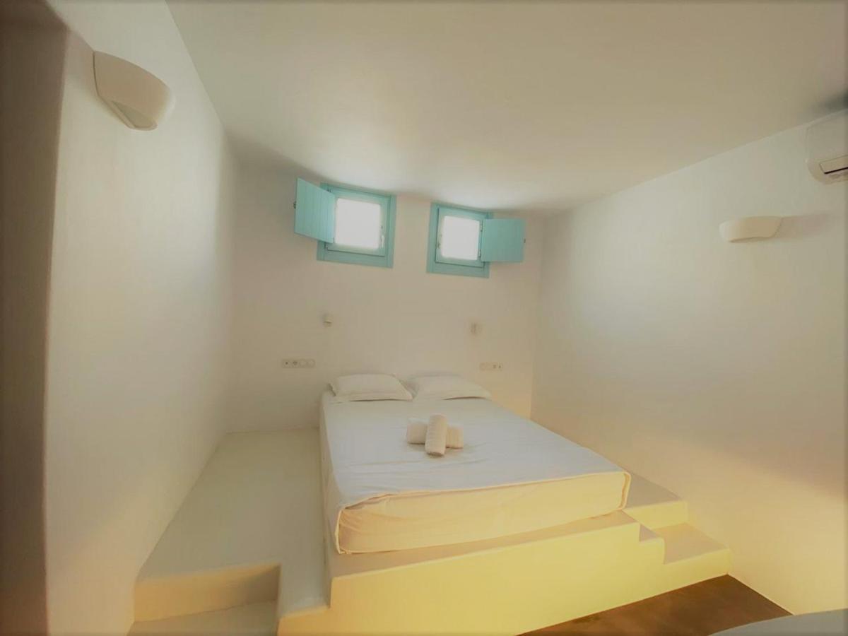 Blue Harpist Villas Koufonisia エクステリア 写真