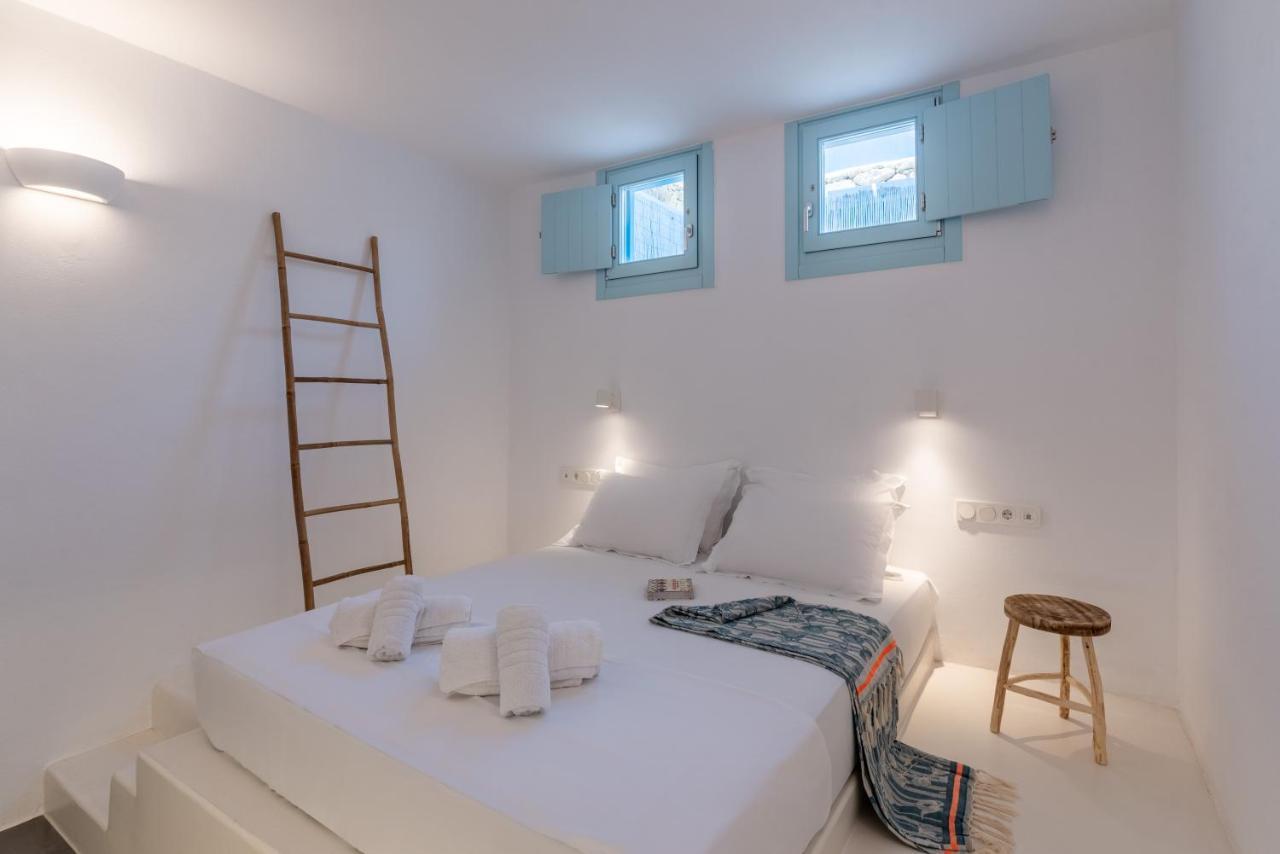 Blue Harpist Villas Koufonisia エクステリア 写真