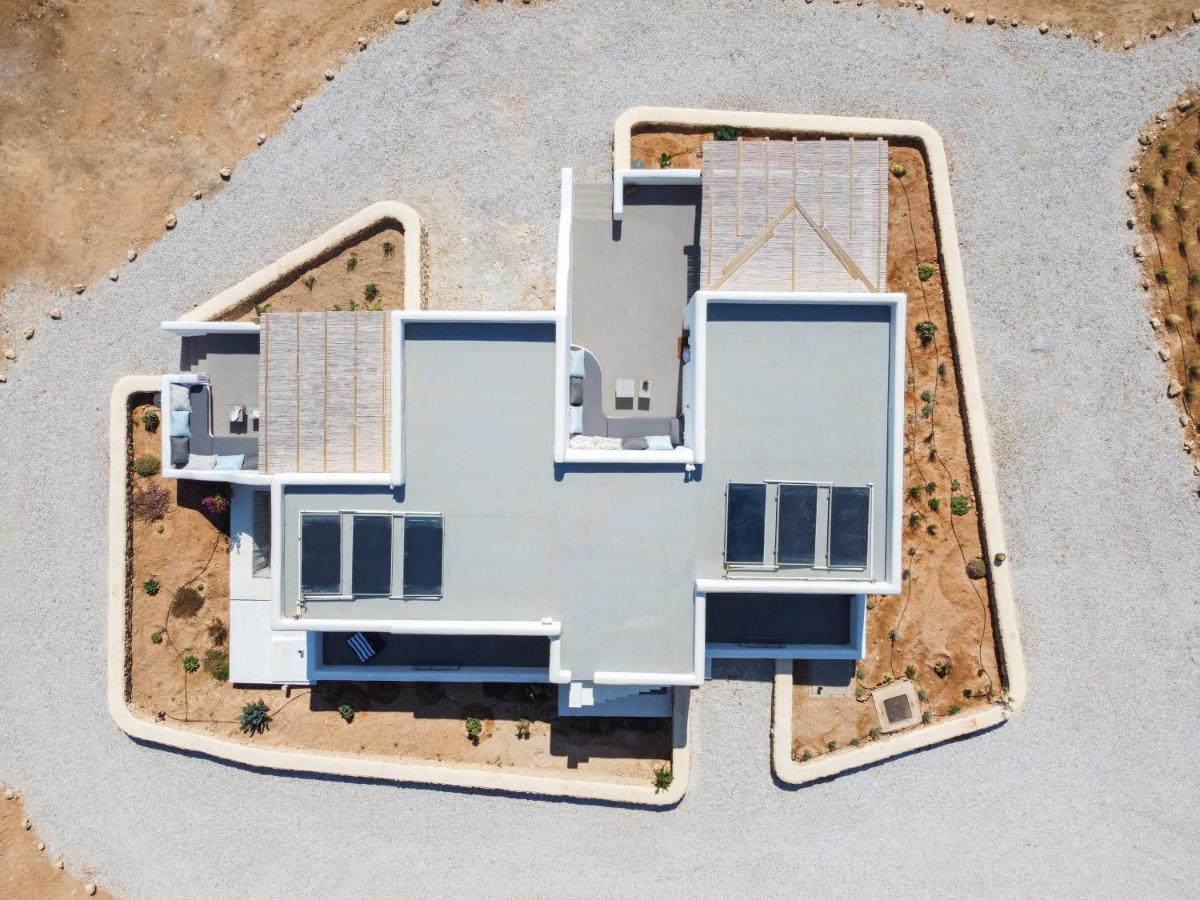 Blue Harpist Villas Koufonisia エクステリア 写真
