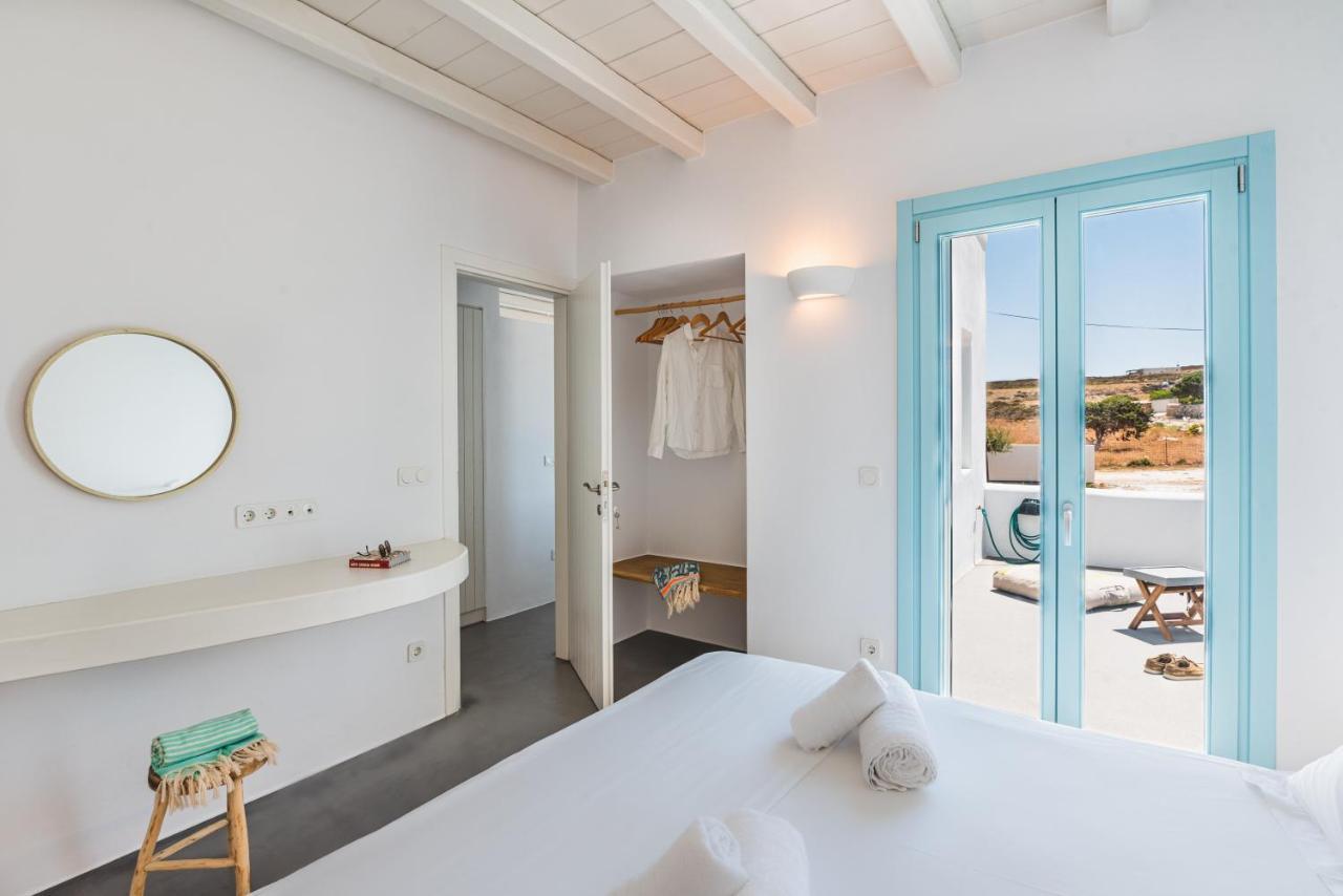Blue Harpist Villas Koufonisia エクステリア 写真